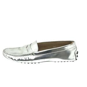 TOD’S Shiny Silver Leather City Gommino Driving Shoes Penny Loafers Women’s 38.5
